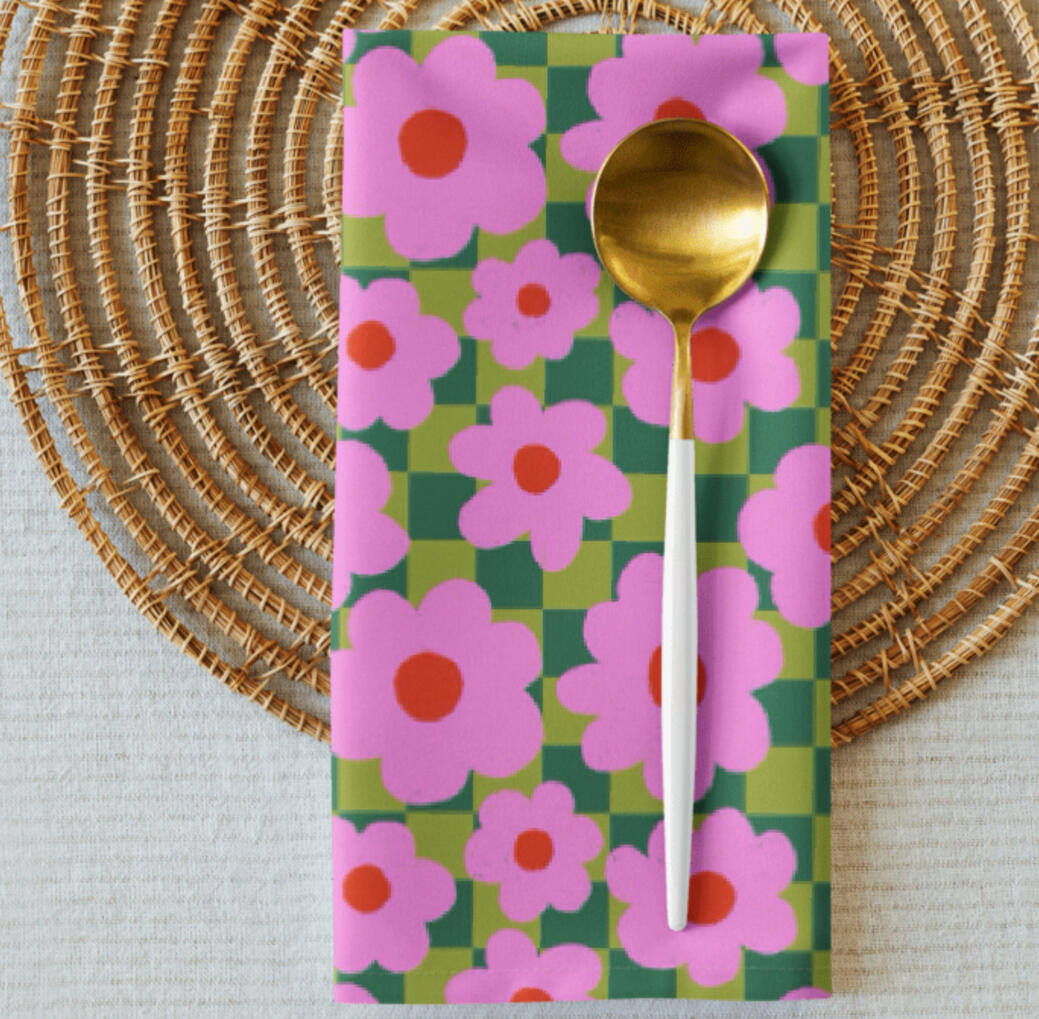 Pink retro flowered napkin